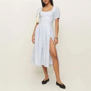 Reformation Coucou Linen Dress In Hanna, brand new, without tags, no flaws.